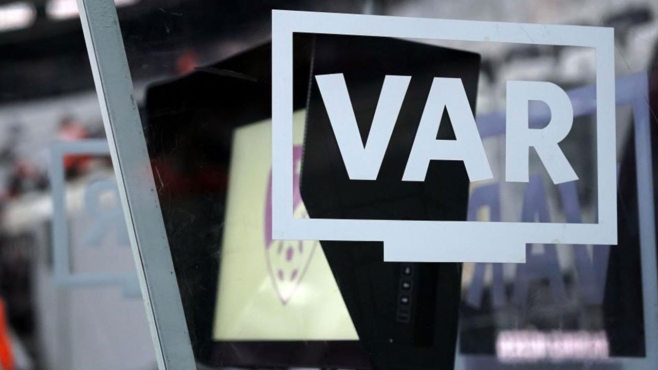 Galatasaray-Fenerbahçe derbisinin VAR hakemi belli oldu!